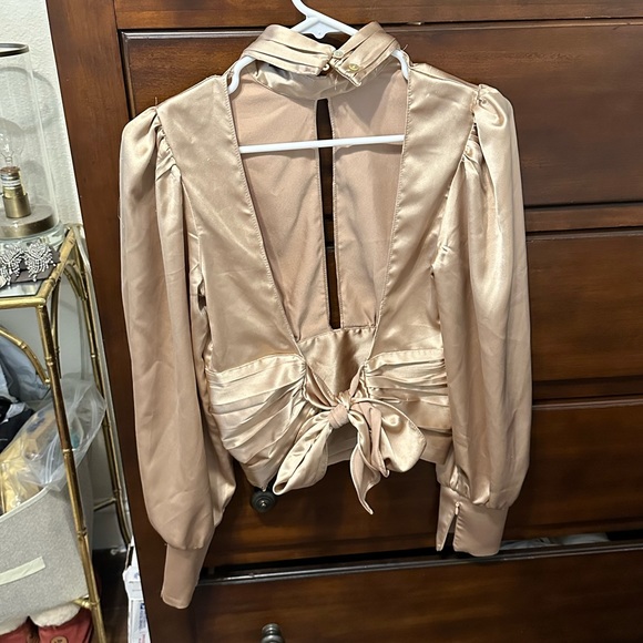 Forever 21 gold satin going out top - Picture 2 of 2